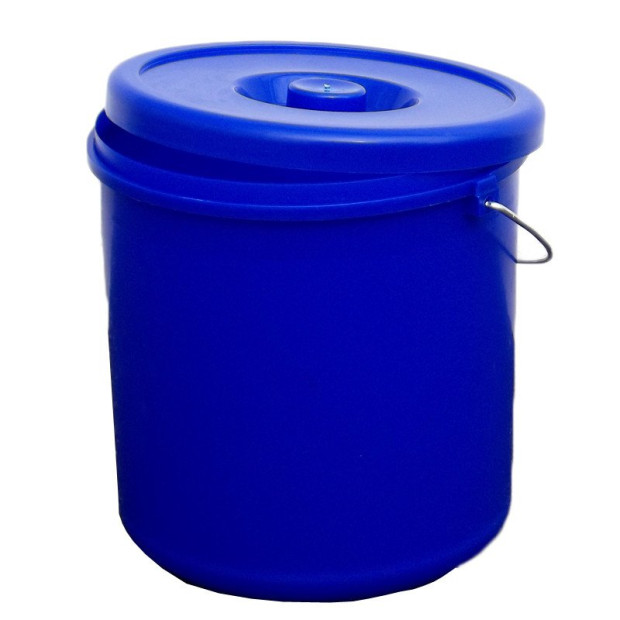 PLASTIC BASKET WITH LID 20 L BLUE